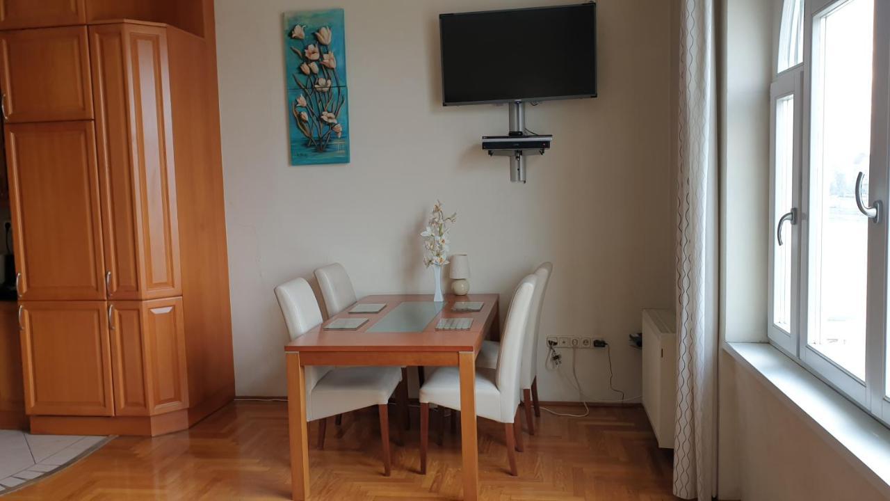 Danube View Appartement Boedapest Buitenkant foto